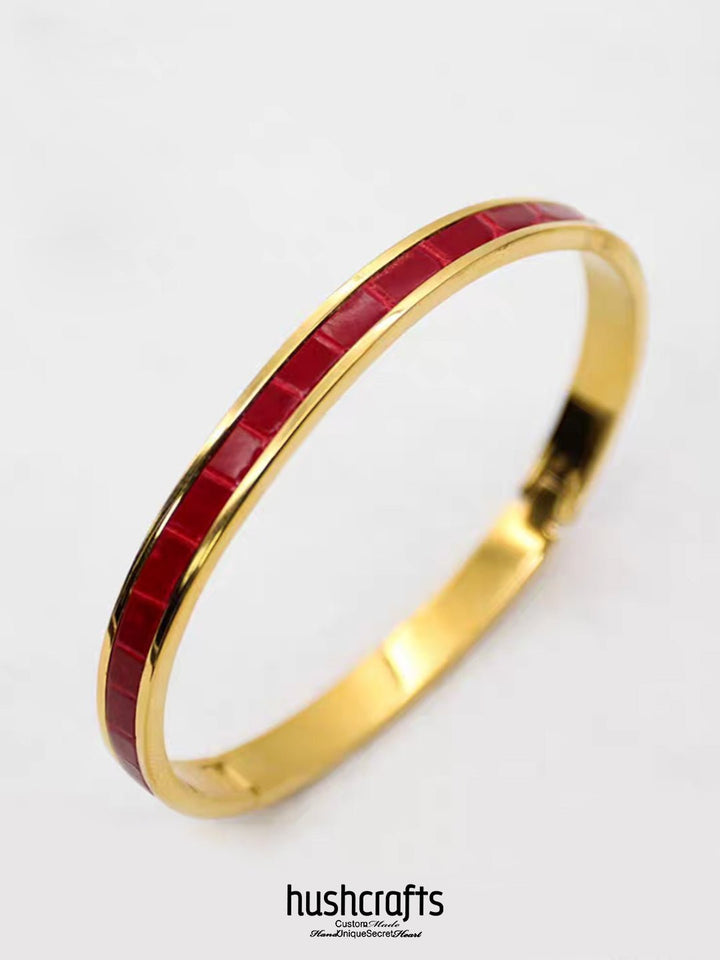 Golden Ripple Bangle - Alligator - hushcrafts