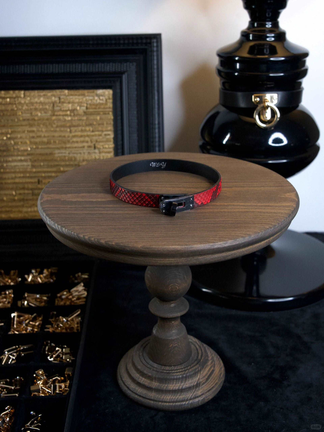 This red snake print collar offers a stylish yet functional design, featuring a day collar necklace with a black necklace with heart element. Ideal for bdsm collar leash and adding a touch of elegance for any collared submissive. Proudly crafted by HushCrafts for those who appreciate high-quality design.