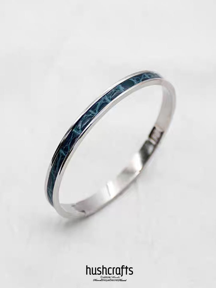 Silver Ripple Bangle - Alligator - hushcrafts