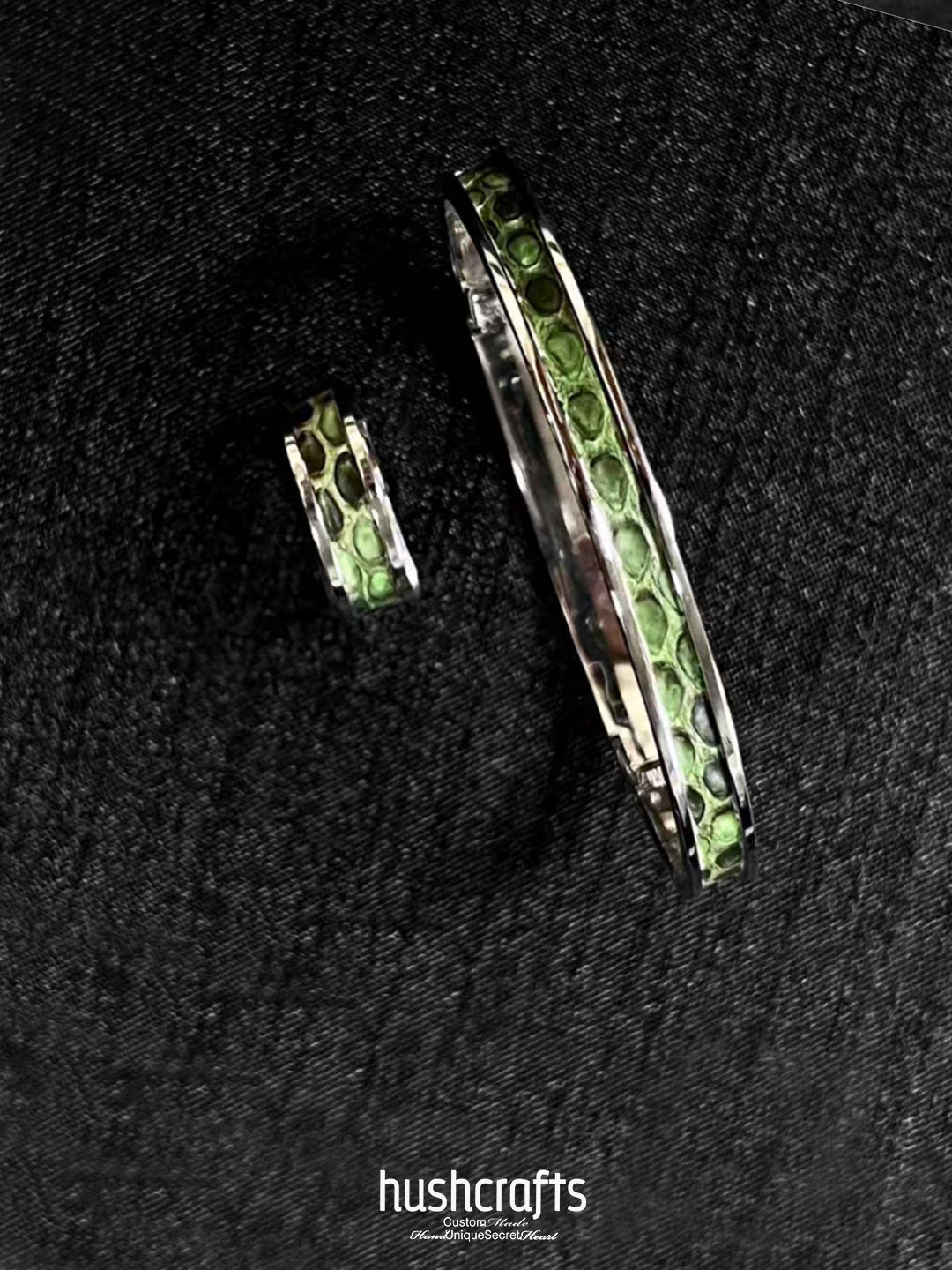 Silver Twilight Gleam Bangle – Lizard - hushcrafts