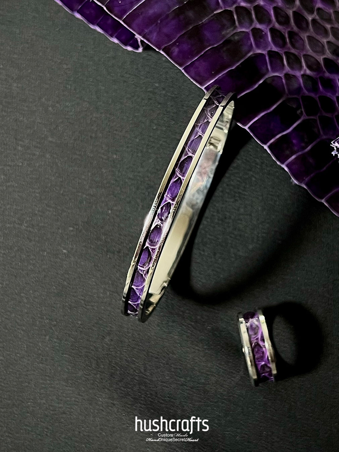 Schmales Krokodillederarmband „Petite Croc“