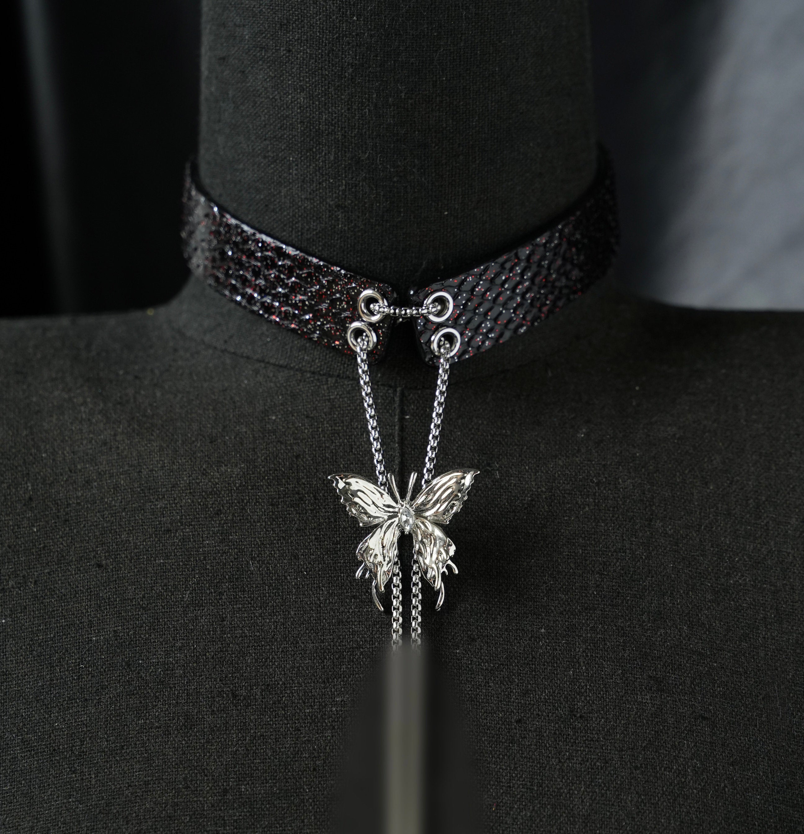 The Chrysalis Collar