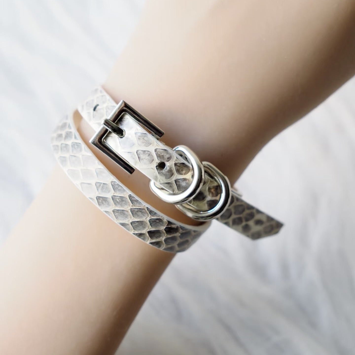 EchoWave II – Snakeskin LED Choker & Bracelet, Custom Engraving | Hushcrafts®