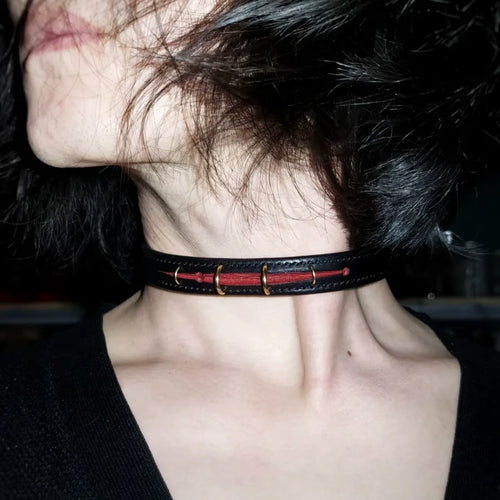 The Wound That Stays – Hand-Stitched Leather Choker with Open Seam | Hushcrafts®