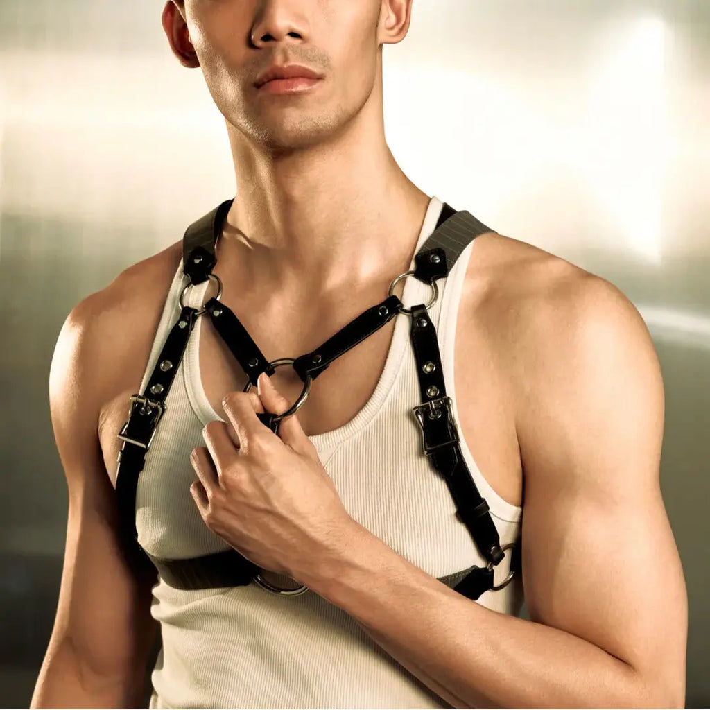 Close Bond – Men's Leather Choker & Restraint Set | Hushcrafts®