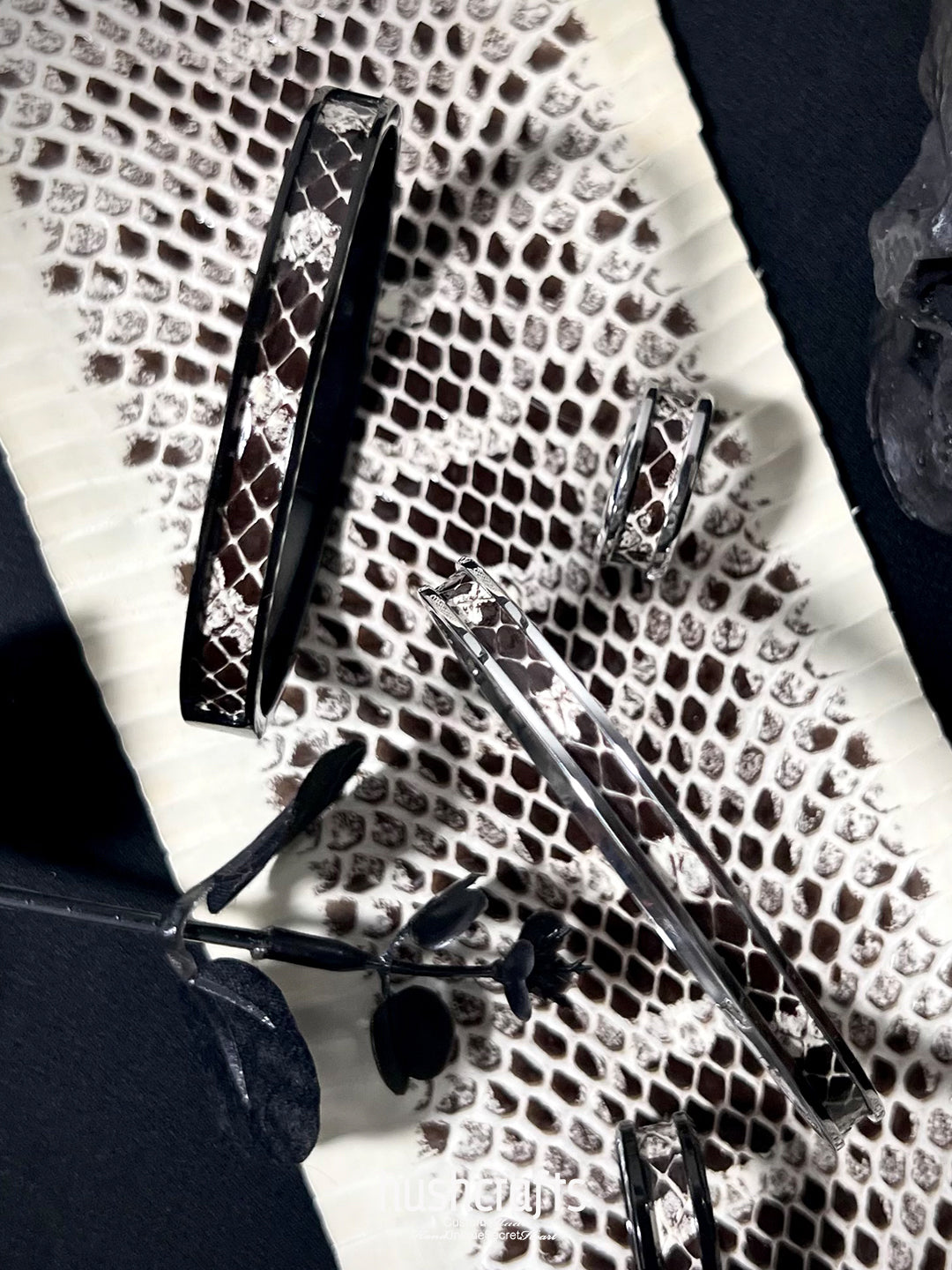 Schmales Krokodillederarmband „Petite Croc“