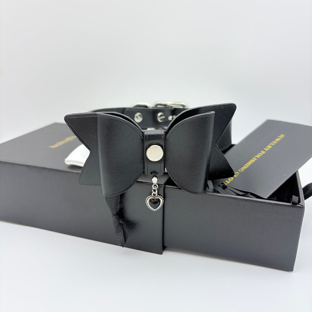 Dark Tender – Leather Bow Choker with Heart Charm | Hushcrafts®