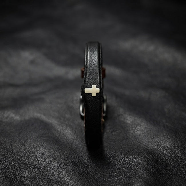 The Relic – Snakeskin & Leather Choker with Cross | Hushcrafts® Hover Image