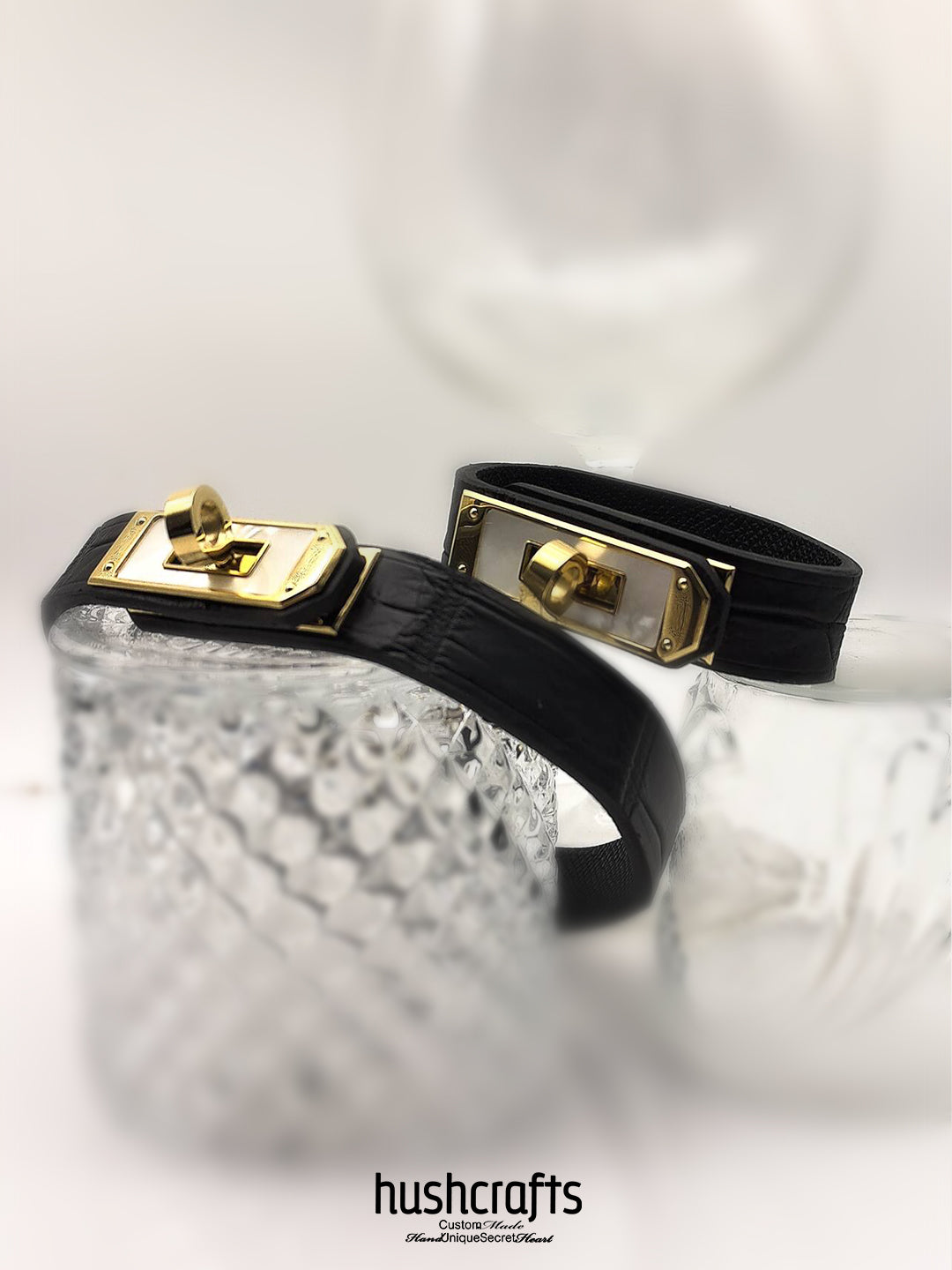 Hushcrafts Nile Crocodile Leather Collar & Bracelet Set