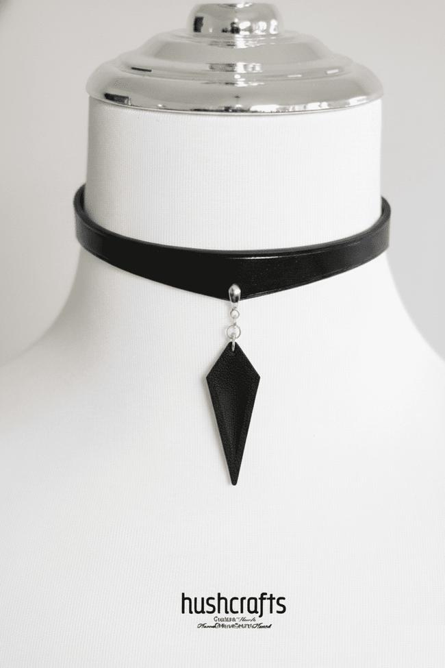 Aeon Leather Pendant Choker - Hushcrafts LLC Hover Image
