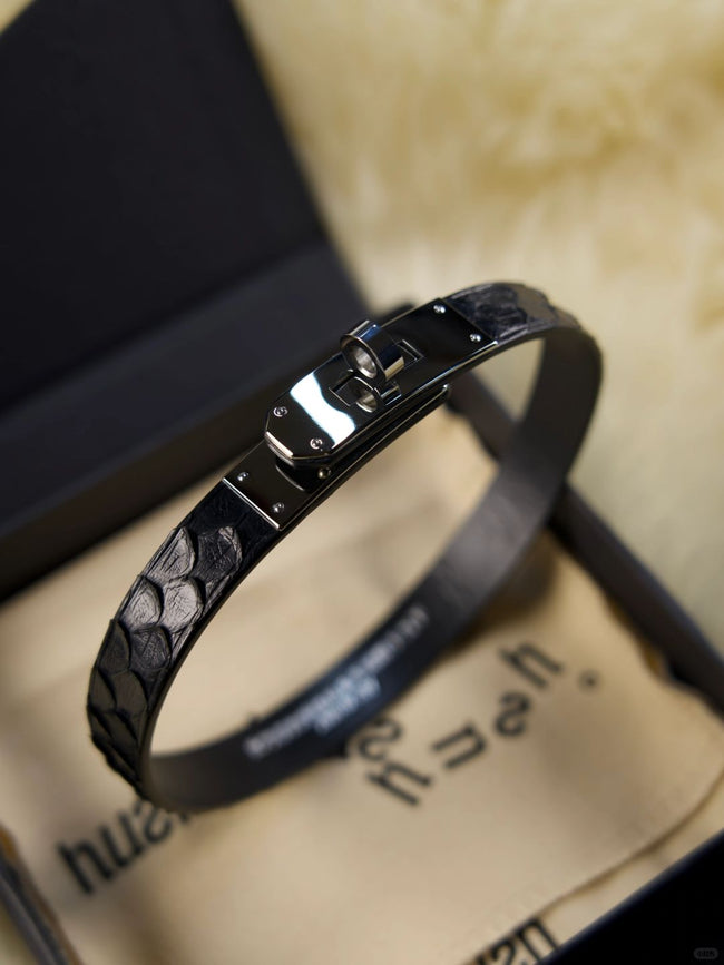 This black snake print collar features a sleek and stylish design, perfect for those looking for a sex choker with a bold statement. The necklace collar adds a touch of sophistication, while the key lock necklace and clasp necklace ensure durability and ease of use. Made with precision by HushCrafts for the modern and confident wearer. Hover Image