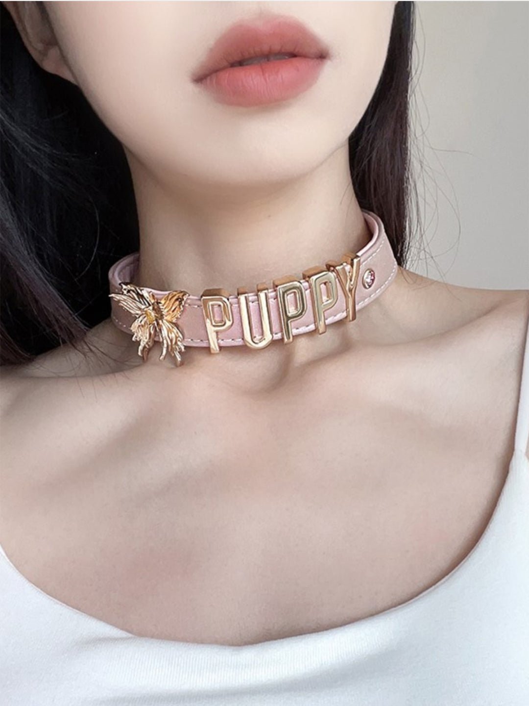 Butterfly choker collar for women with leather and custom words - Available with different types of charms and colors - Hush