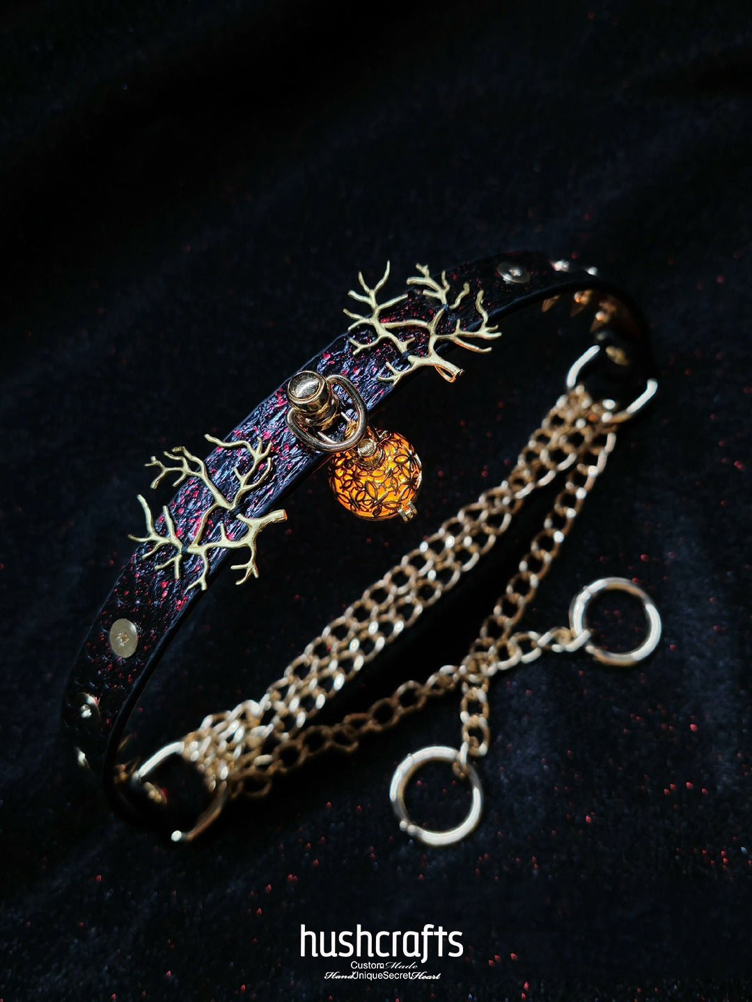 Christmas Reindeer P Choker with Studs - hushcrafts