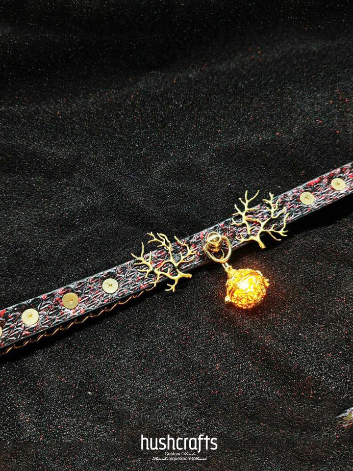 Christmas Reindeer P Choker with Studs - hushcrafts