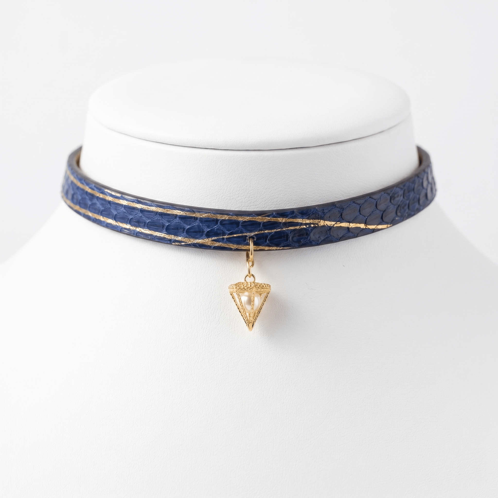 Cosmos Choker – Gold-Dusted Snakeskin Leather Choker with Ring & Chain Drop | Hushcrafts® - Hushcrafts LLC