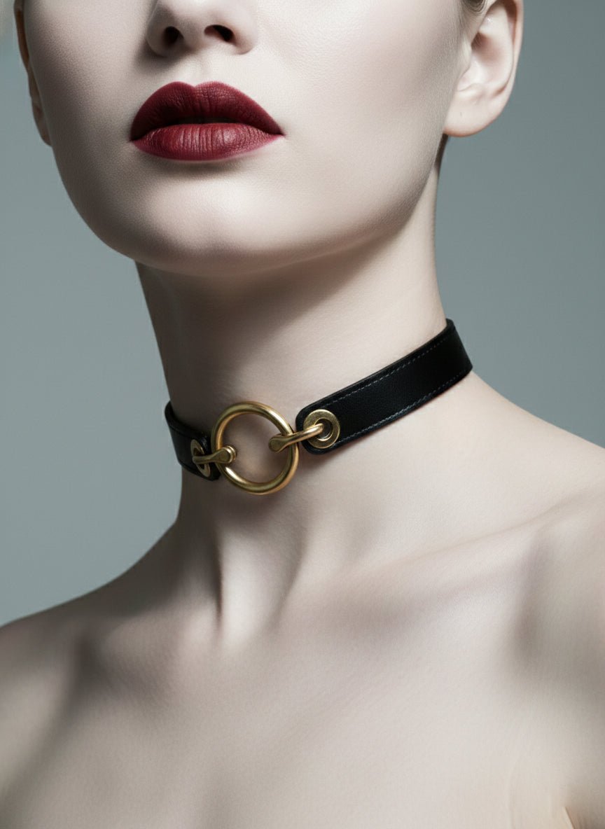 "Gilded Ring" Leather Choker Collar - Hushcrafts LLC