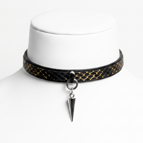 Glacial Choker – Black Gold-Scale Salmon Leather with Silver Spike Pendant | Hushcrafts®