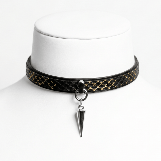 Glacial Choker – Sustainable Salmon Leather Choker with Spike Pendant | Hushcrafts® - Hushcrafts LLC Hover Image