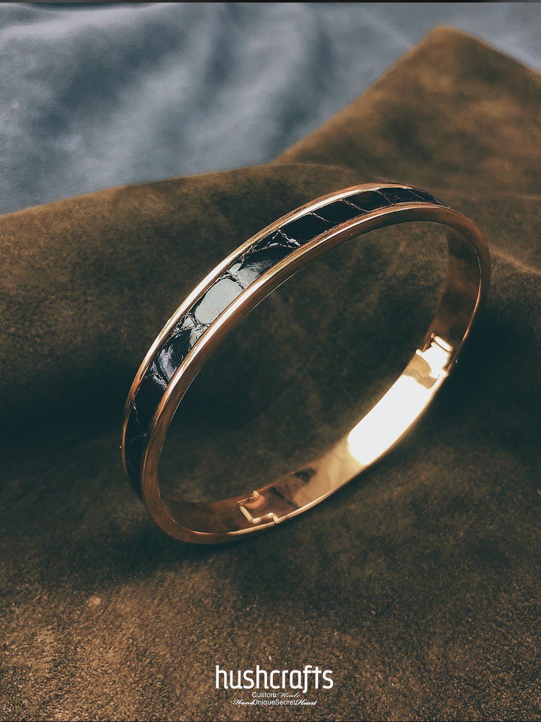 Golden Ripple Bangle - Alligator - hushcrafts