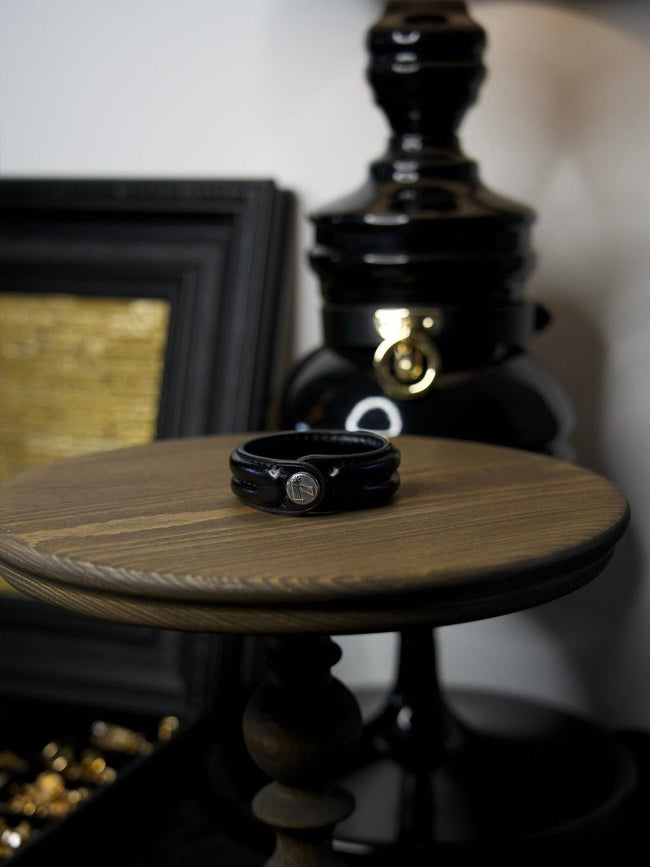 HUSH Twinning custom size women handmade bracelet with cordovan leather - Hush Hover Image