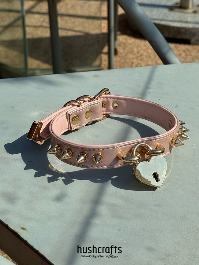 HushCrafts Collar - "Sweet heart Lock" - hushcrafts Hover Image