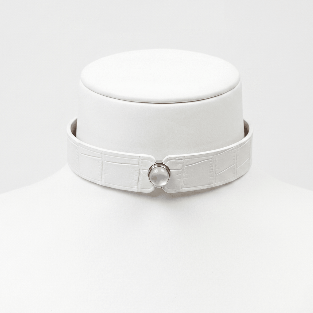 Lunar Gem Collar – Nile Crocodile Leather with Moonstone & 925 Sterling Silver Setting | Hushcrafts® - Hushcrafts LLC