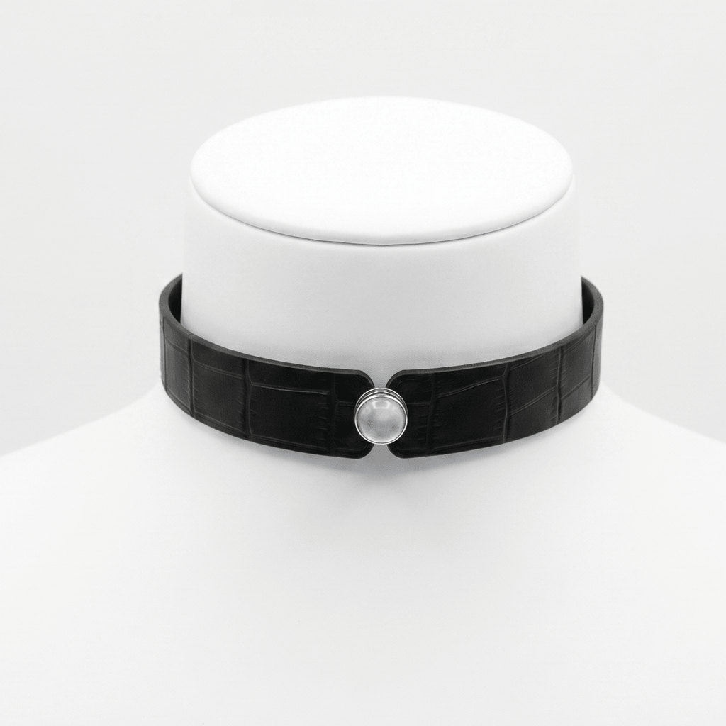 Lunar Gem Collar – Nile Crocodile Leather with Moonstone & 925 Sterling Silver Setting | Hushcrafts® - Hushcrafts LLC