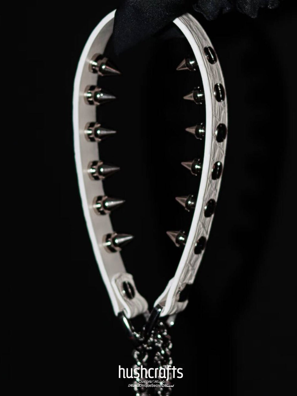 Reversible P Choker with Removable Studs - hushcrafts