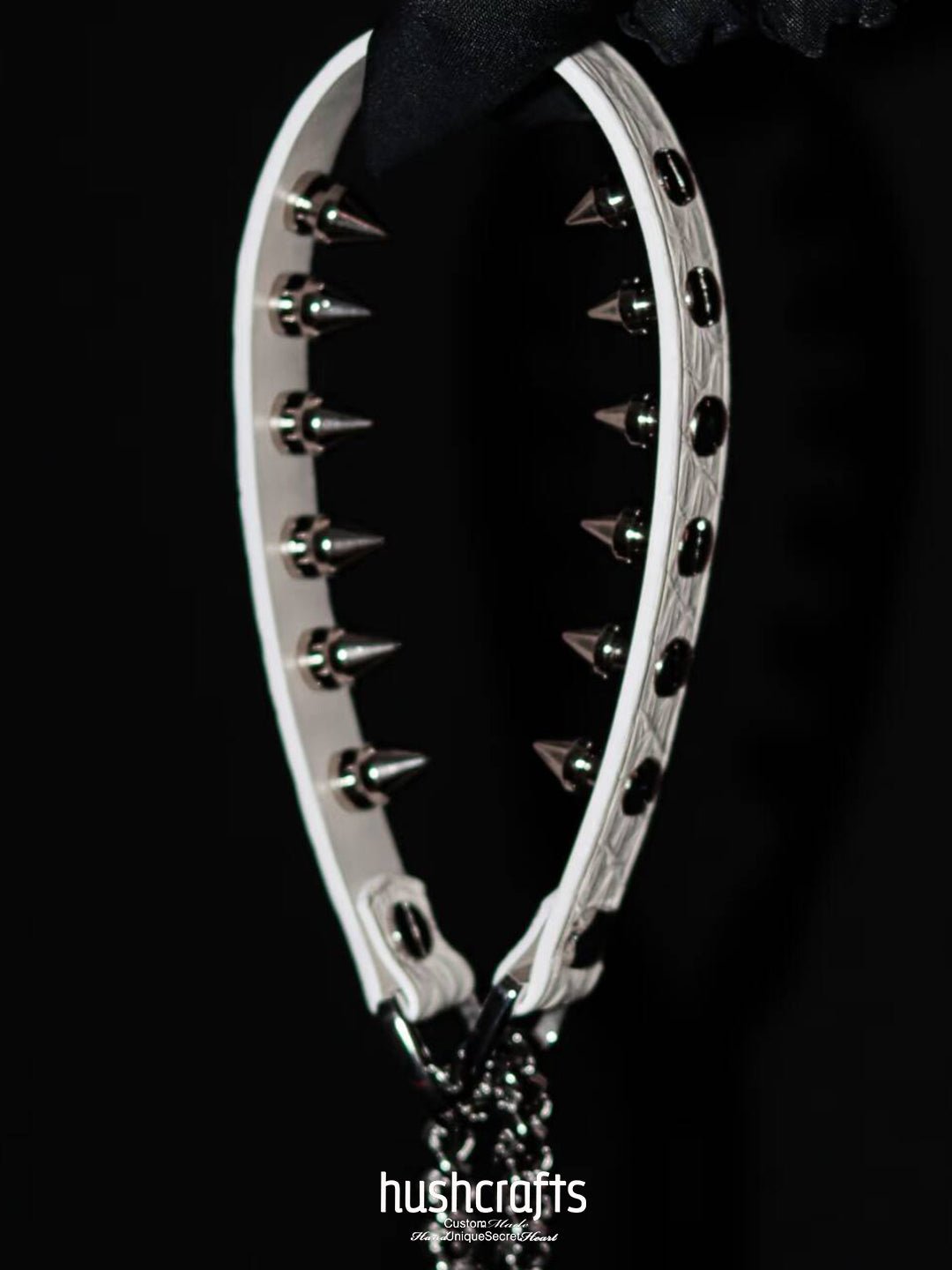 Reversible P Choker with Removable Studs - hushcrafts