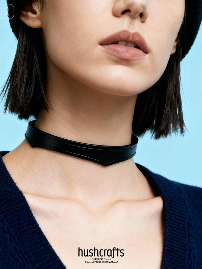 "Royal Crown" Premium Day Collar - hushcrafts Hover Image