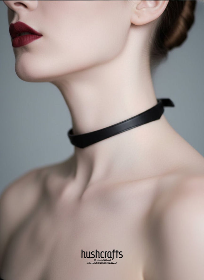 "Royal Crown" Premium Day Collar - Hushcrafts LLC Hover Image