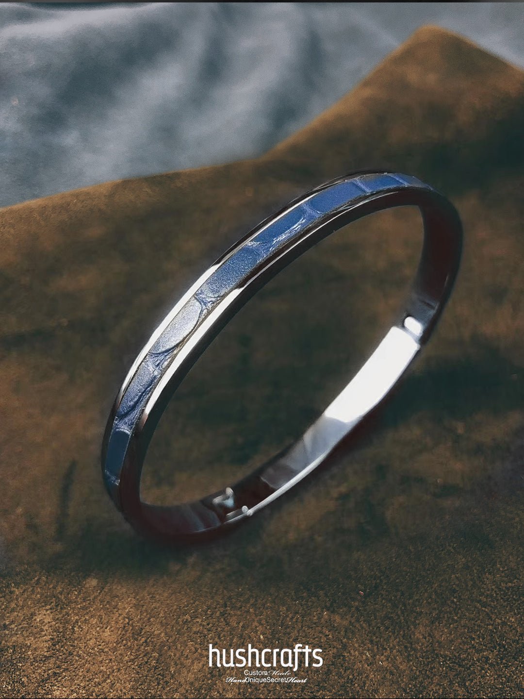Silver Ripple Bangle - Alligator - hushcrafts