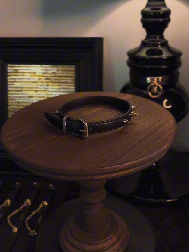 Hushcrafts® „Rebel Spike“ Halsband Main Image