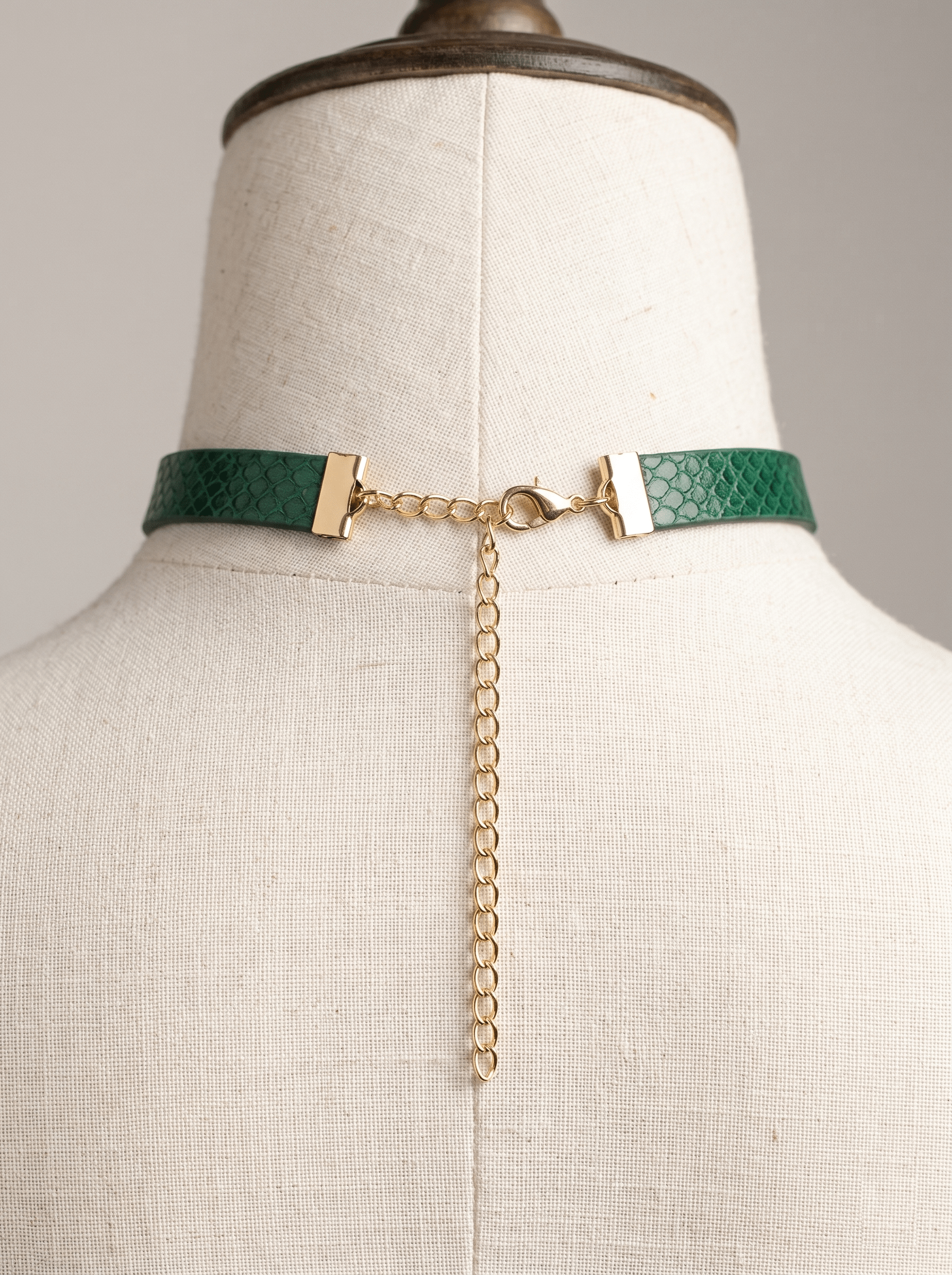 The Coil Collar - Hushcrafts LLC