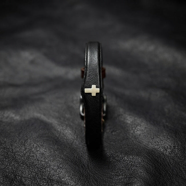 The Relic – Leather Choker with Cross | Hushcrafts® - Hushcrafts LLC Hover Image