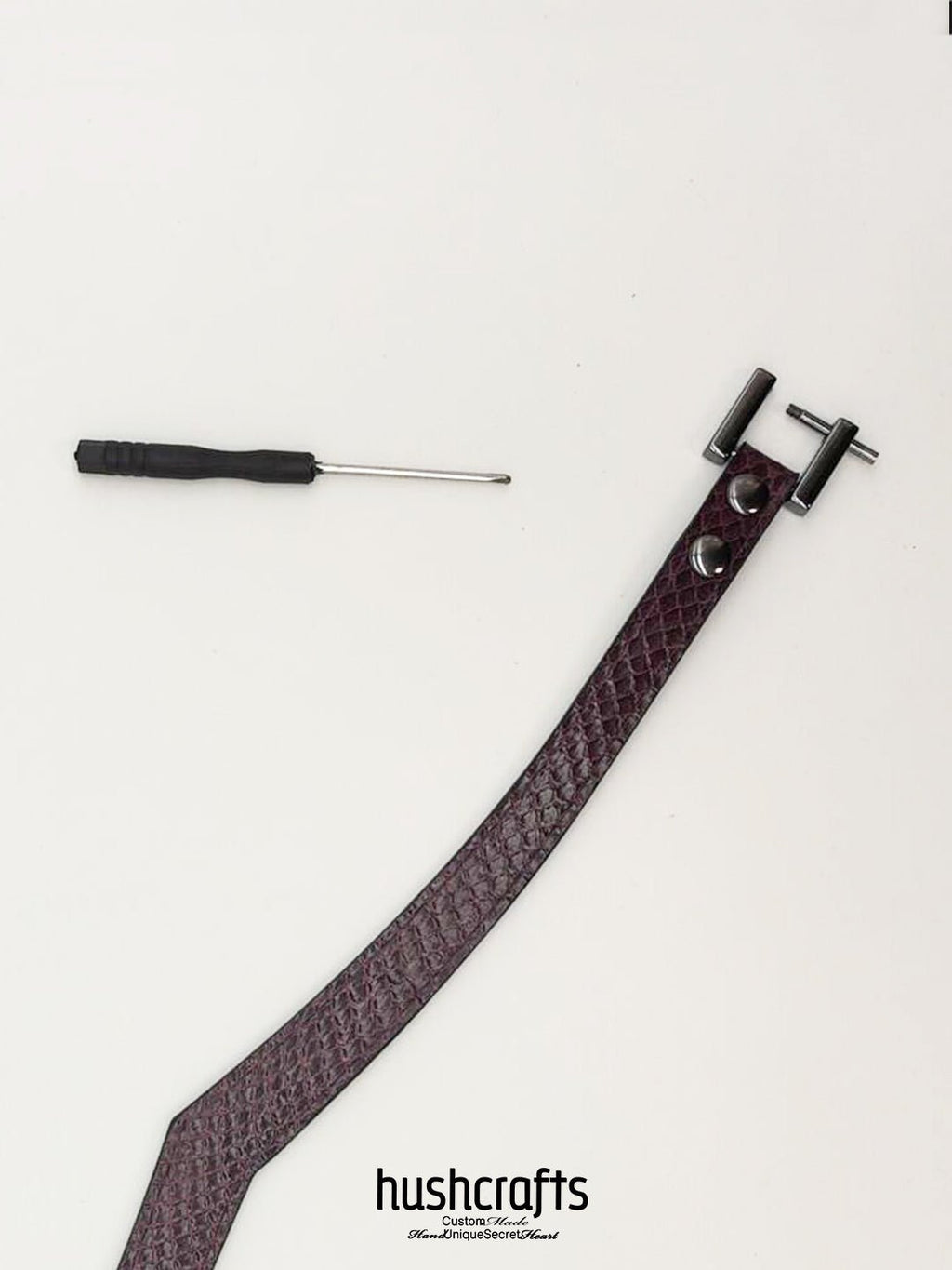 VANGUARD LOCKED Snake Leather Collar - hushcrafts